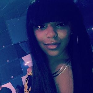 Meet your Posher, Ciera